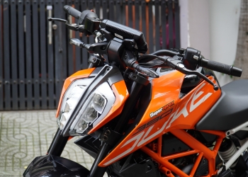 KTM Duke390 lướt qua rodai ít lâu 